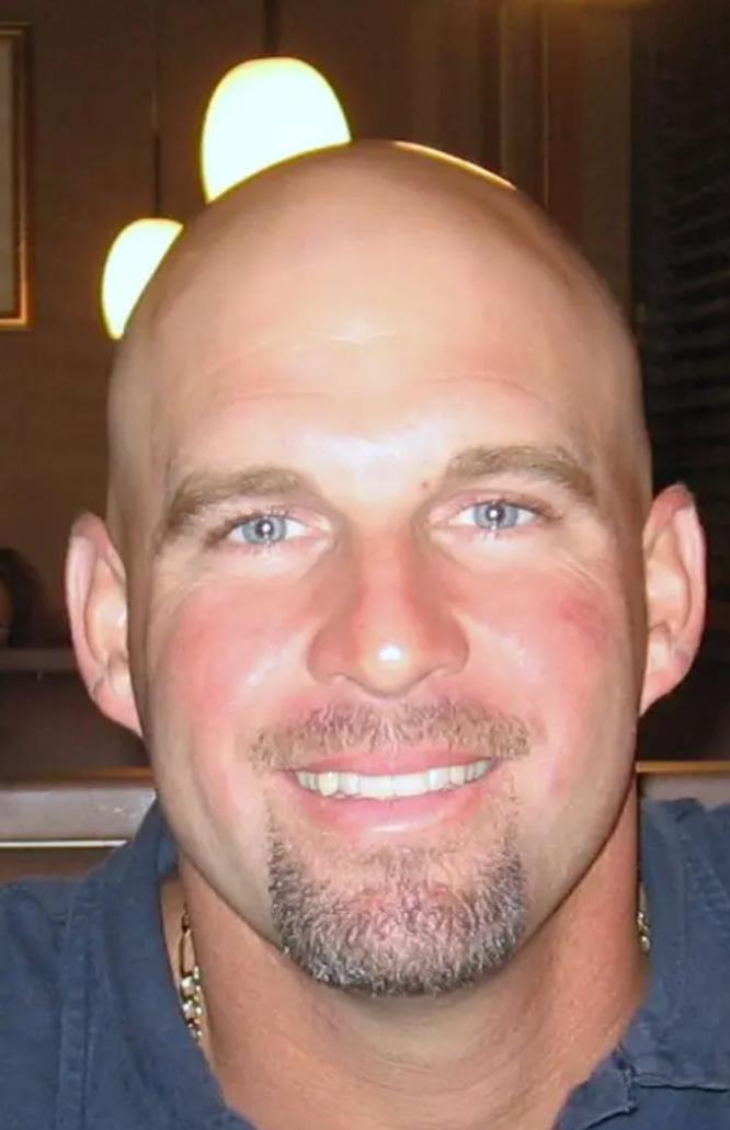 Timothy R Chipley